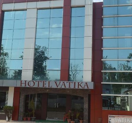 دالهوزي Hotel Vatika المظهر الخارجي الصورة